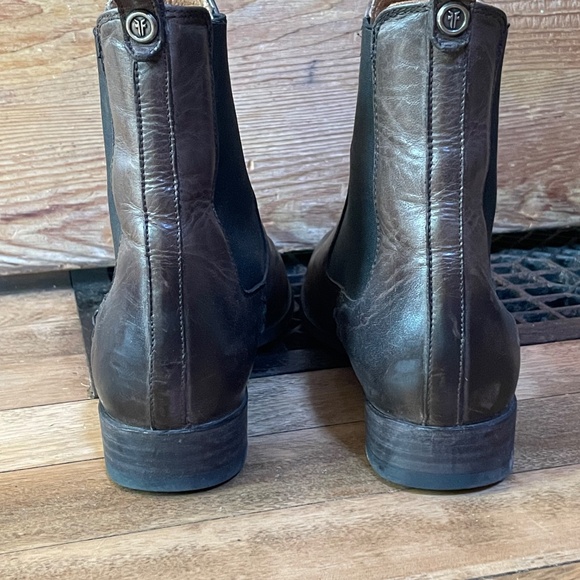 Frye Melissa Chelsea pull on ankle boots - Picture 9 of 10